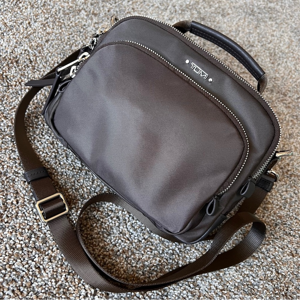 Tumi Troy Crossbody (Color: Zinc)